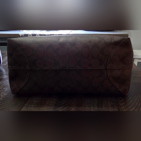 Coach City Tote Bag - Picture 10 of 12